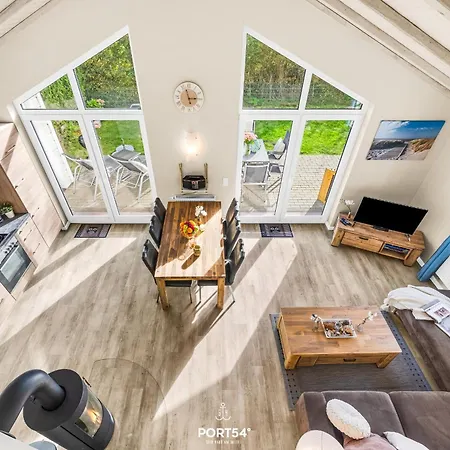 Tingeltuthus Semesterbostad