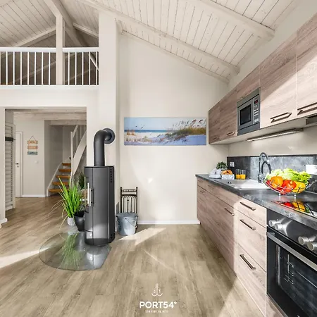 Tingeltuthus Semesterbostad *