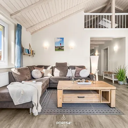 Tingeltuthus Semesterbostad *